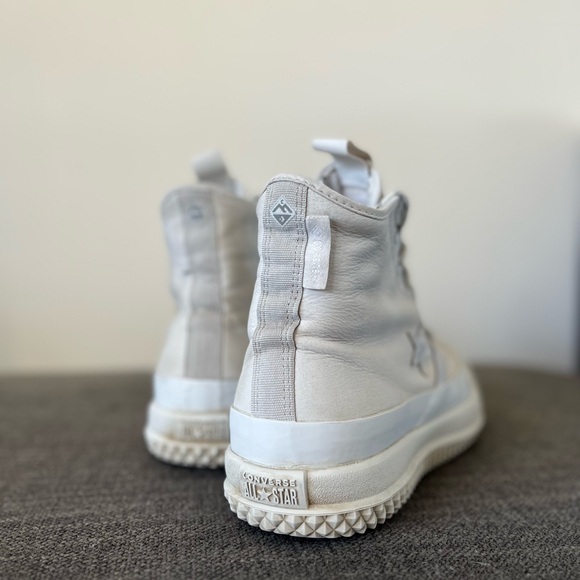 Converse - Picture 4 of 4